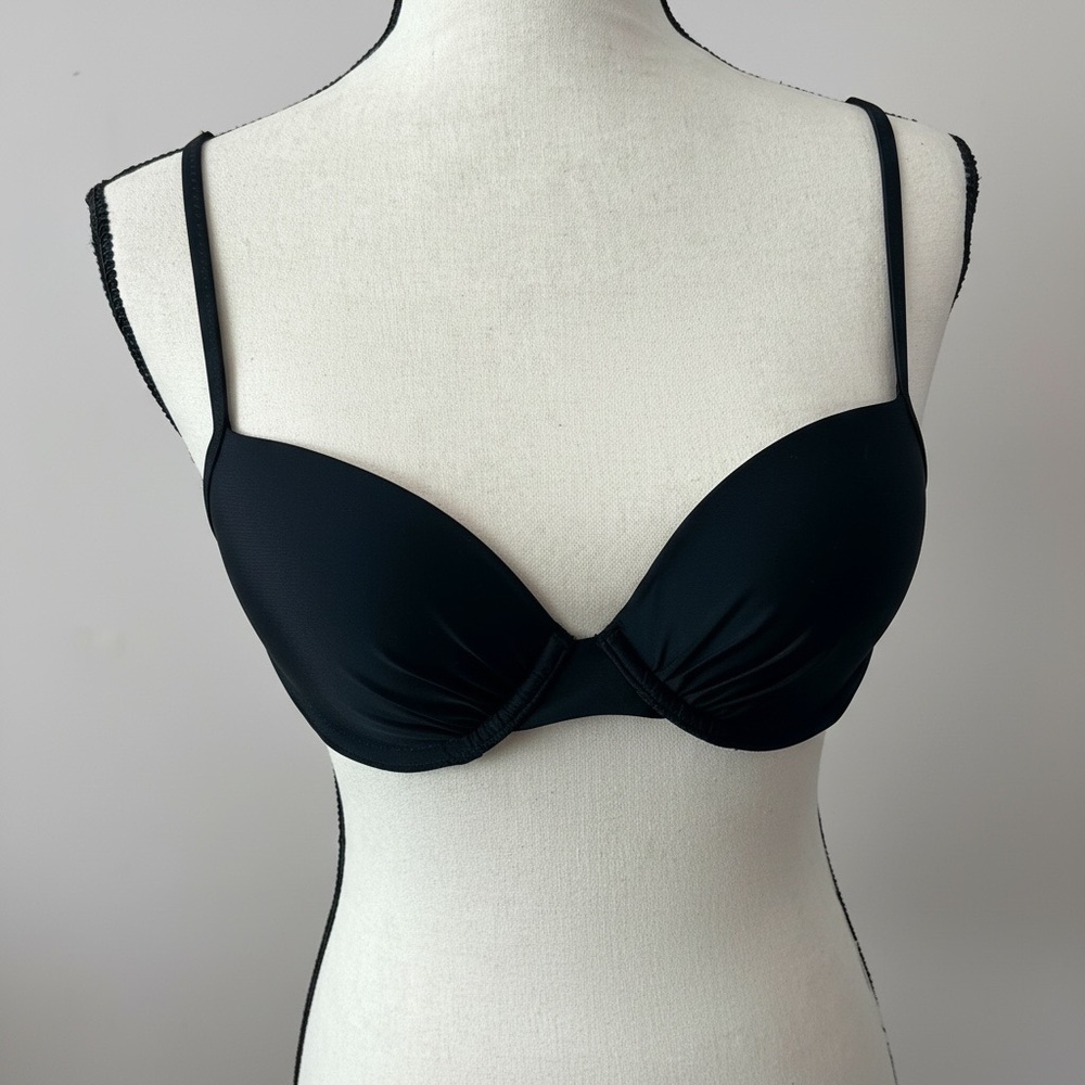 aerie lightly lined underwire bra size bikini swim top ladies size 32A Black